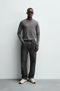 BASIC SLIM FIT T-SHIRT