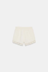 EMBROIDERED FLORAL SHORTS