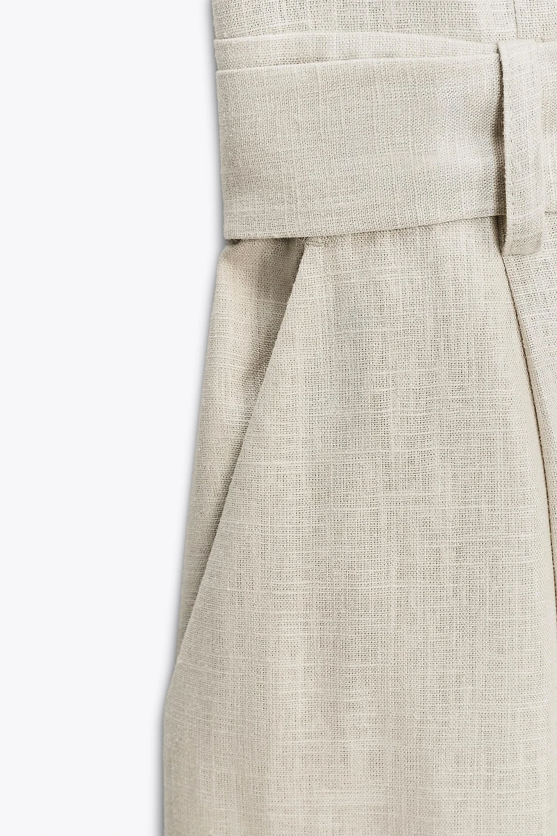 HALTER LINEN BELTED JUMPSUIT