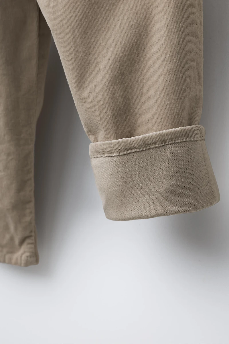PANTALON EN VELOURS CÔTELÉ FIN DOUBLÉ