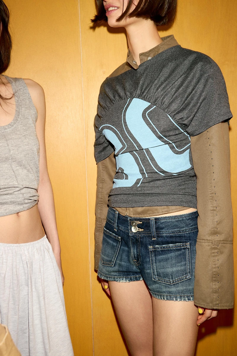 T-SHIRT À PLIS ET NUMÉRO