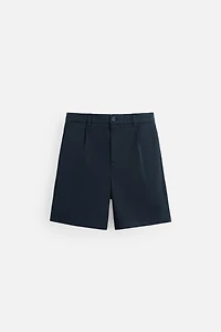 REGULAR FIT PLEATED BERMUDA SHORTS