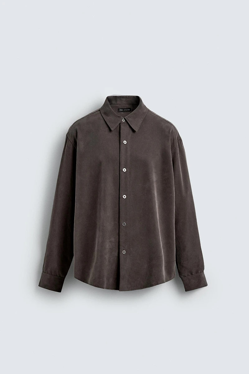 RELAXED FIT FLOWY SHIRT