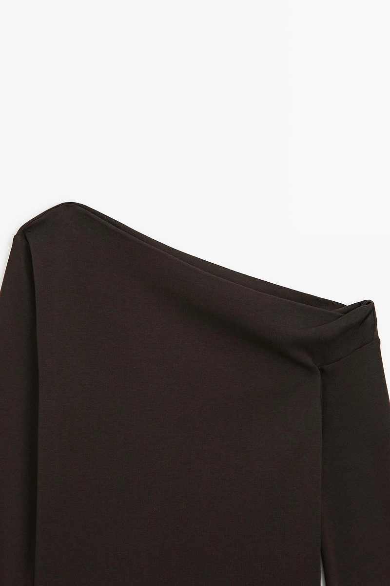 Draped shoulder detail T-shirt