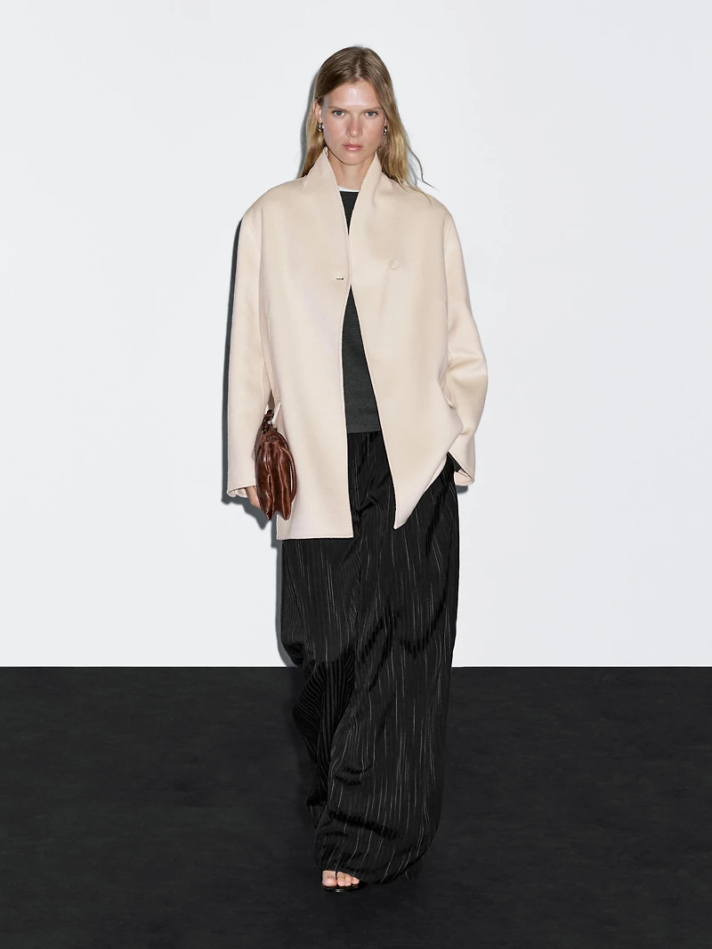 Manteau laine à col montant