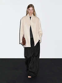 Manteau laine à col montant