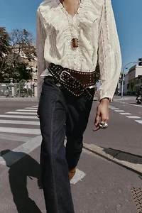 CHEMISE ROMANTIQUE EN PLUMETIS