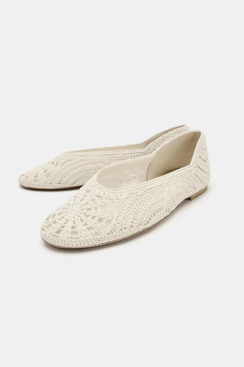 CROCHET BALLET FLATS