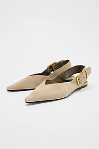 CHAUSSURES À BRIDE ARRIÈRE BOUCLE EN DAIM