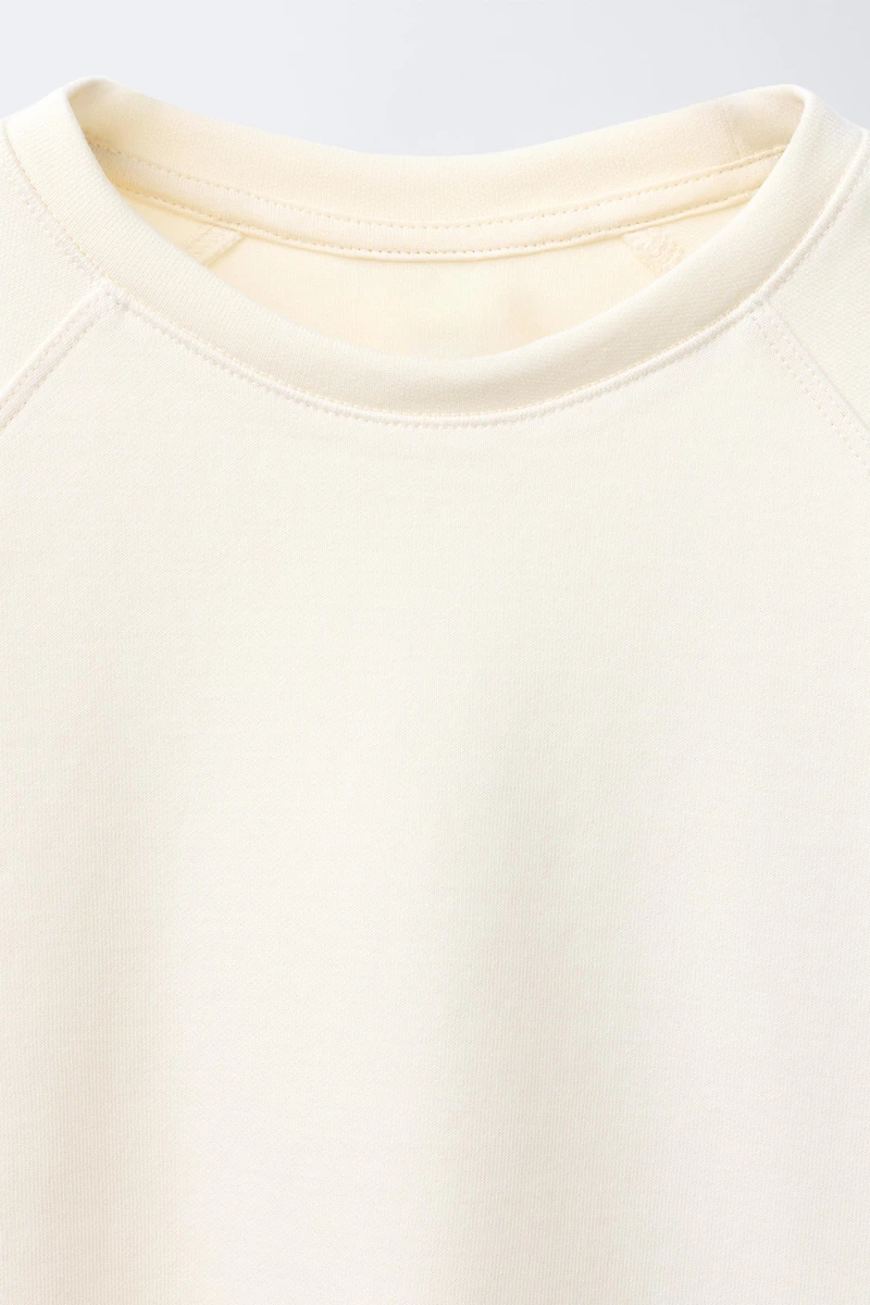 BASIC RAGLAN SLEEVE T-SHIRT