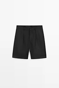 Linen Bermuda shorts with darts