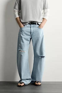 RIPPED BARREL FIT JEANS