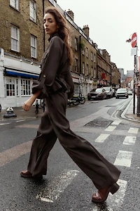 WIDE LEG ELASTIC WAIST PANTS