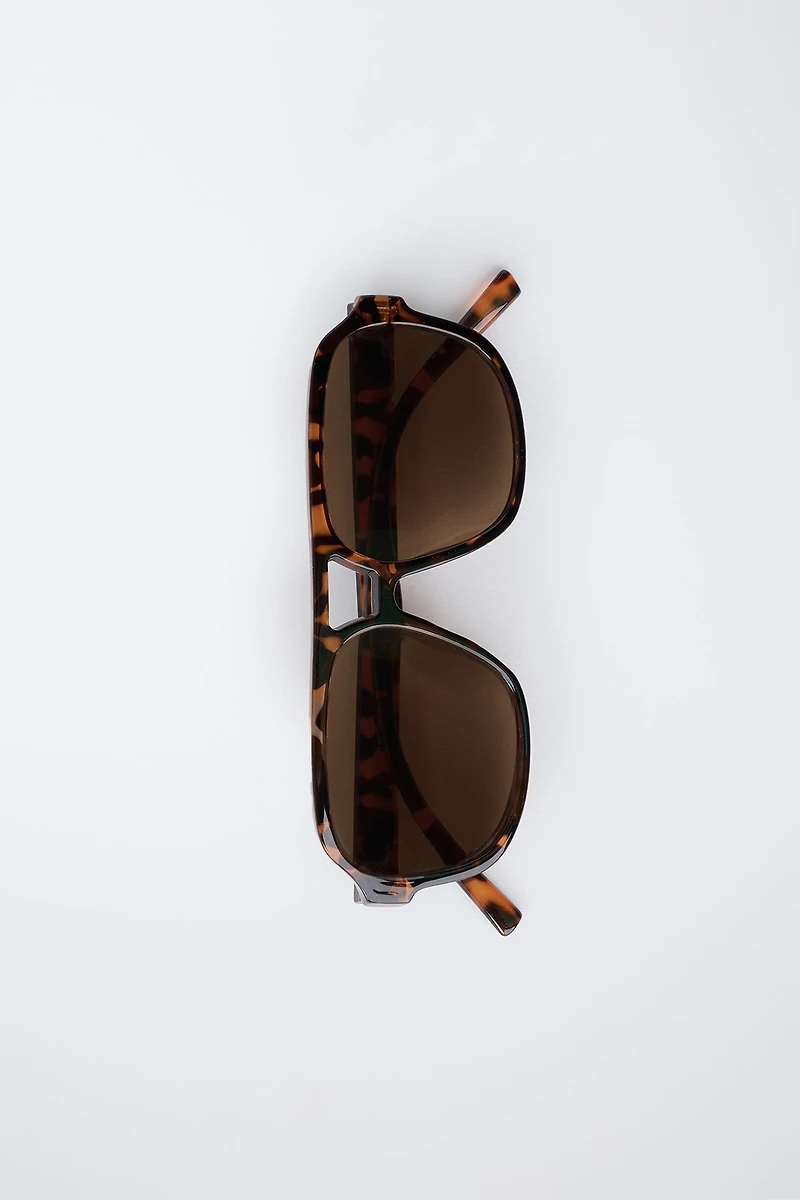 TORTOISESHELL EFFECT AVIATOR SUNGLASSES