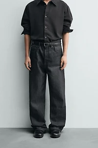 LOOSE FLARE FIT JEANS