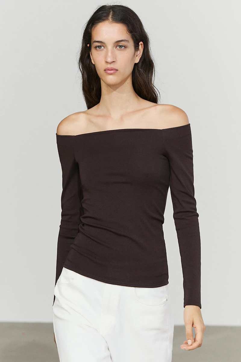 Stretch long sleeve top