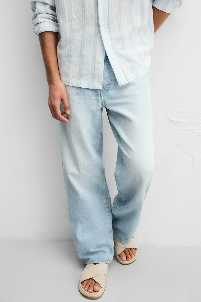 CROSSED LEATHER SANDALS