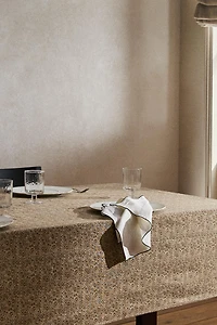 MINI FLORAL PRINT TABLECLOTH