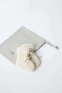 CASHMERE BOOTIES