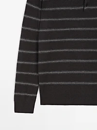 Pull polo en maille à rayures