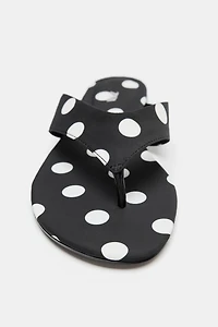 POLKA DOT FLAT SANDALS