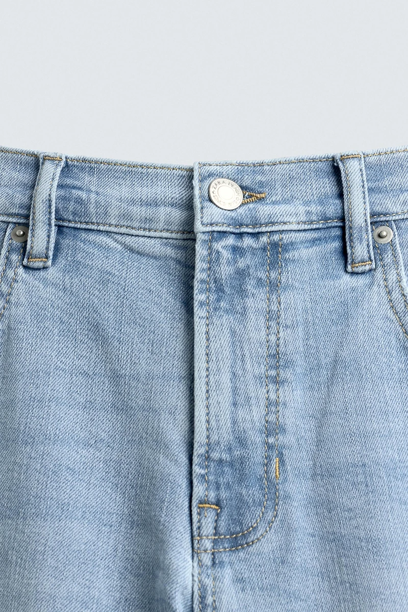 BASIC SLIM FIT JEANS