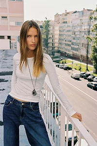 T-SHIRT DOUBLE CONTRASTE