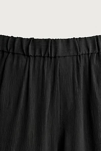 PANTALON COUPE DÉCONTRACTÉE À RELIEF