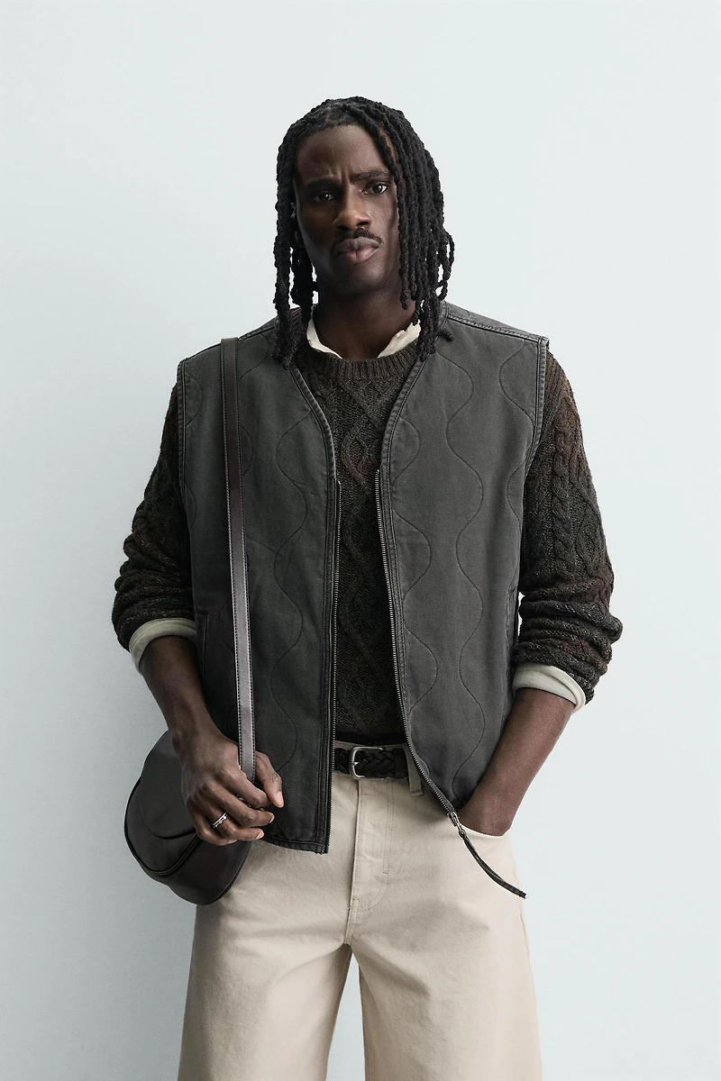 WASHED TOPSTITCHED VEST