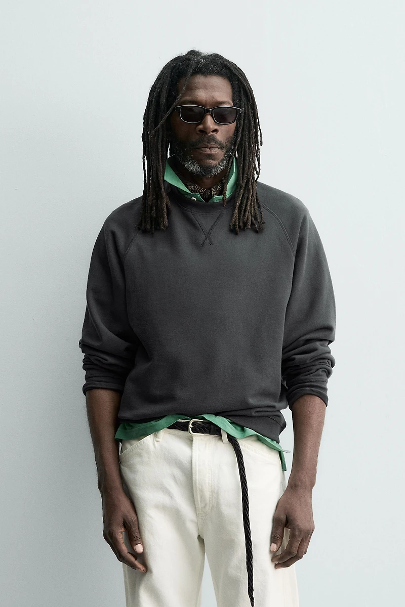 SWEAT DÉLAVÉ COL ROND AARON LEVINE X ZARA