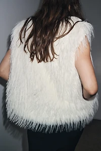 ZW COLLECTION FAUX FUR VEST