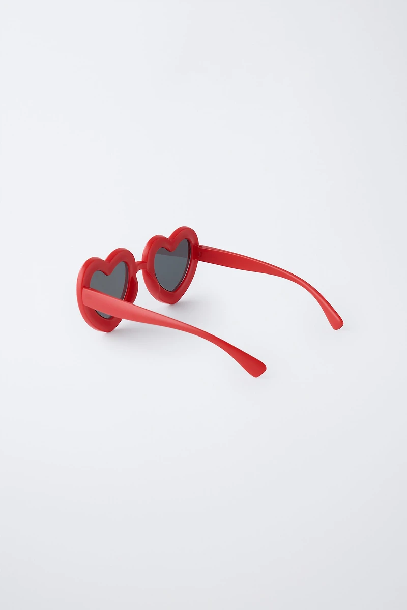 HEART SHAPED SUNGLASSES