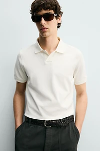 PIQUÉ TEXTURED POLO