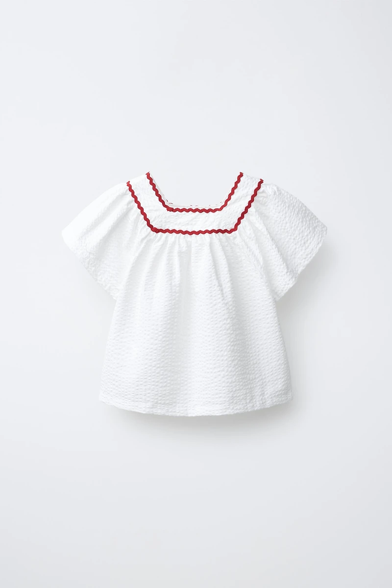 WAVE TEXTURED TOP