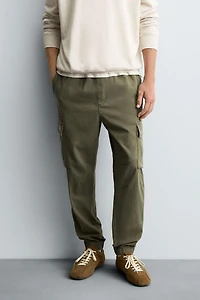 SLIM FIT CARGO PANTS