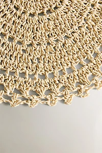 ROUND CROCHET PLACEMAT