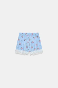 LACE STRIPED SHORTS