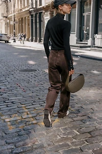 BASIC HIGH NECK KNIT SWEATER