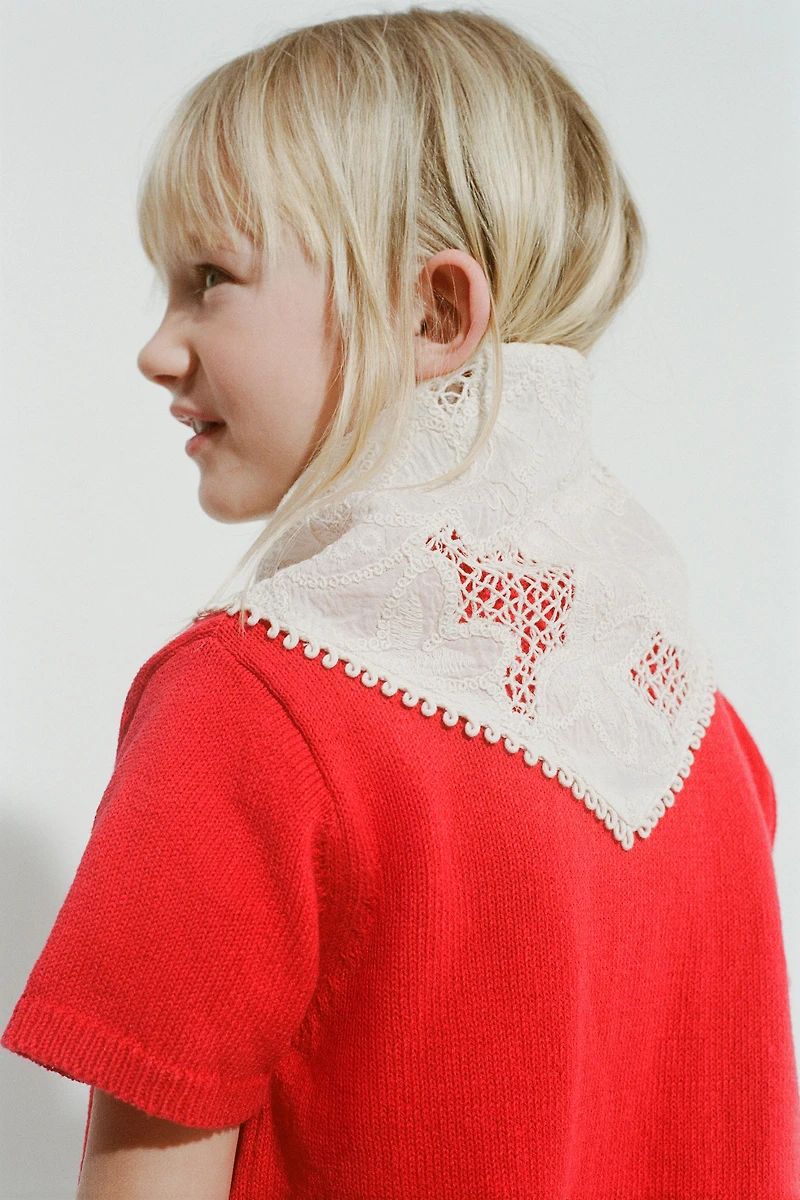 PERFORATED BUTTERFLY BELT BANDANA