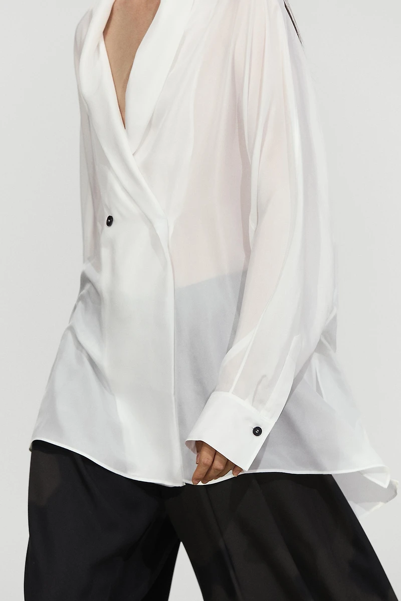 Flowing 100% silk tuxedo-style kimono
