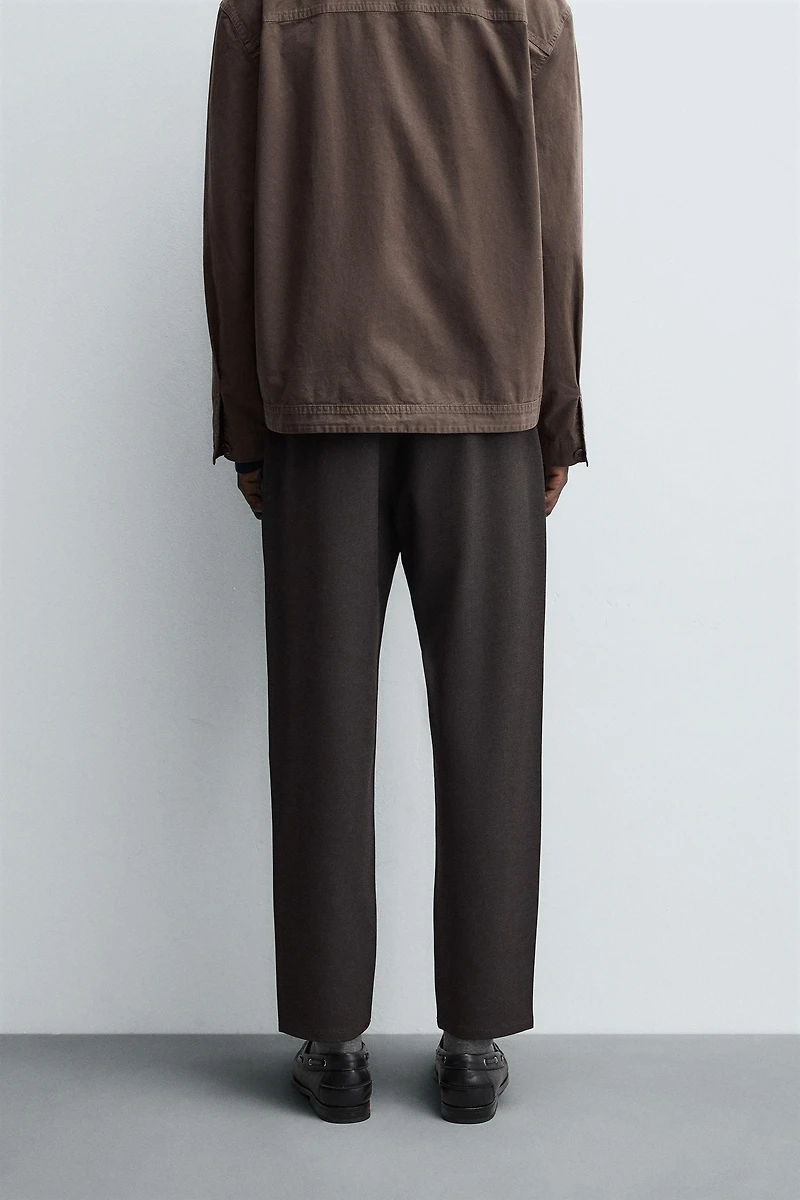 TEXTURED STRETCH PANTS