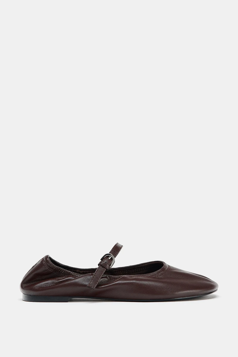 SOFT LEATHER BALLET FLATS