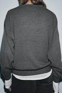 DEEP V-NECK KNIT JUMPER