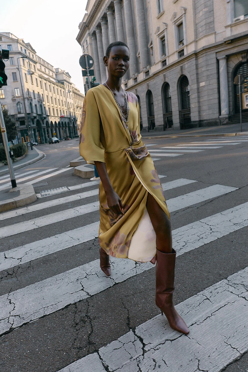 ROBE MIDI IMPRIMÉE SATINÉE