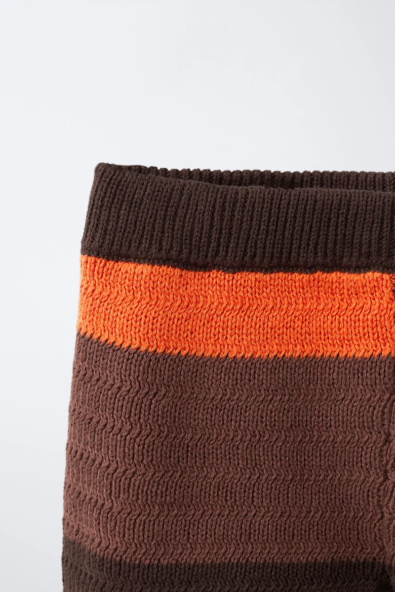 CONTRAST STRIPE CROCHET KNIT SHORTS