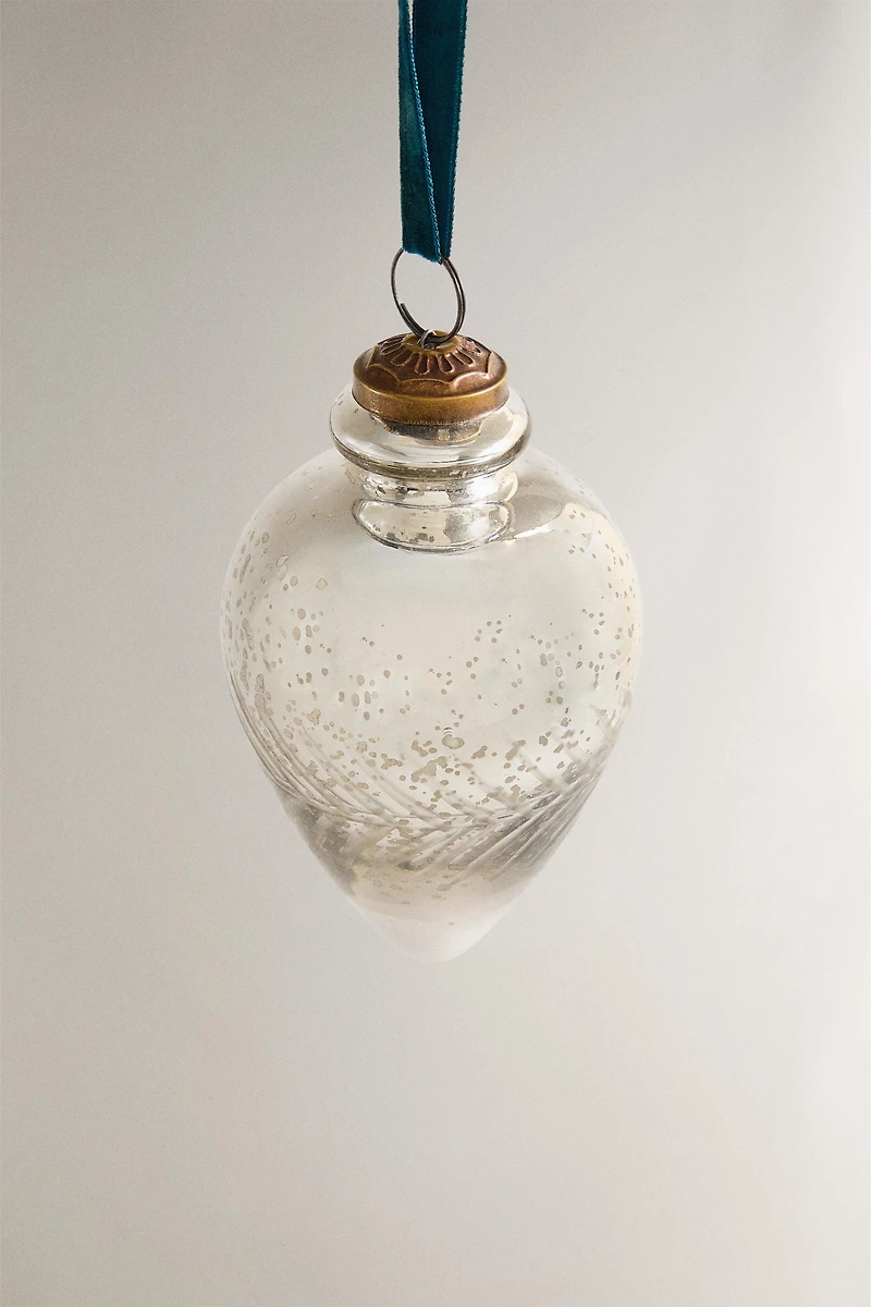 FLORAL DROP CHRISTMAS TREE ORNAMENT