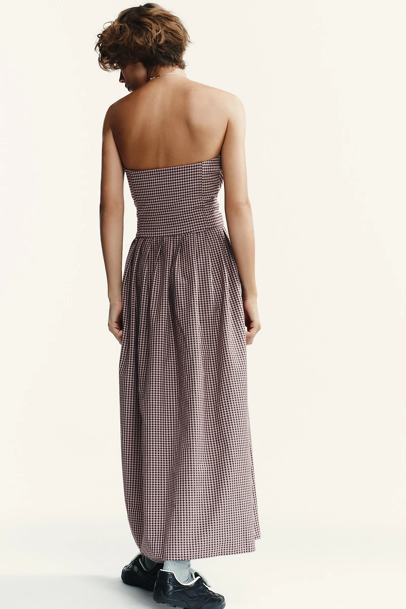 GINGHAM STRAPLESS MIDI DRESS