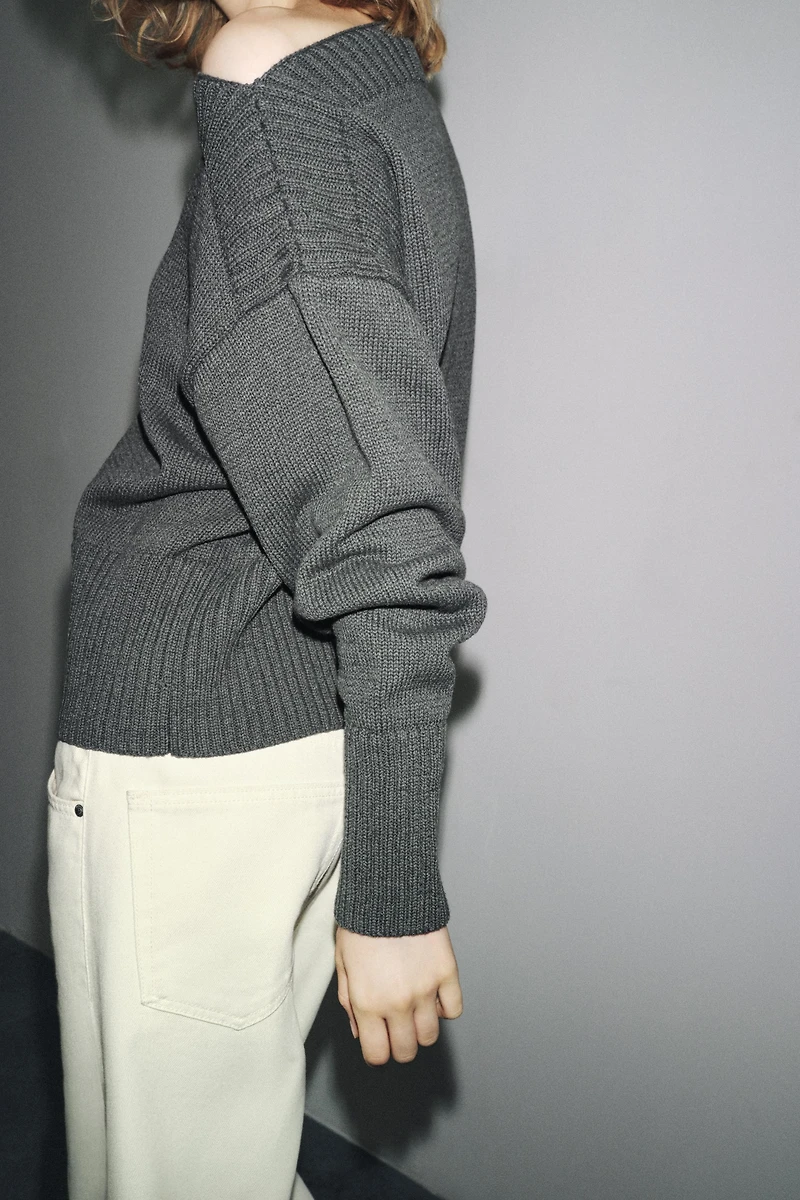 PULL EN MAILLE COL BATEAU