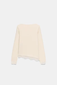 TOP EFFET DOUX EN DENTELLE