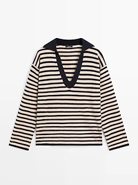 Pull maille à rayures et col en V